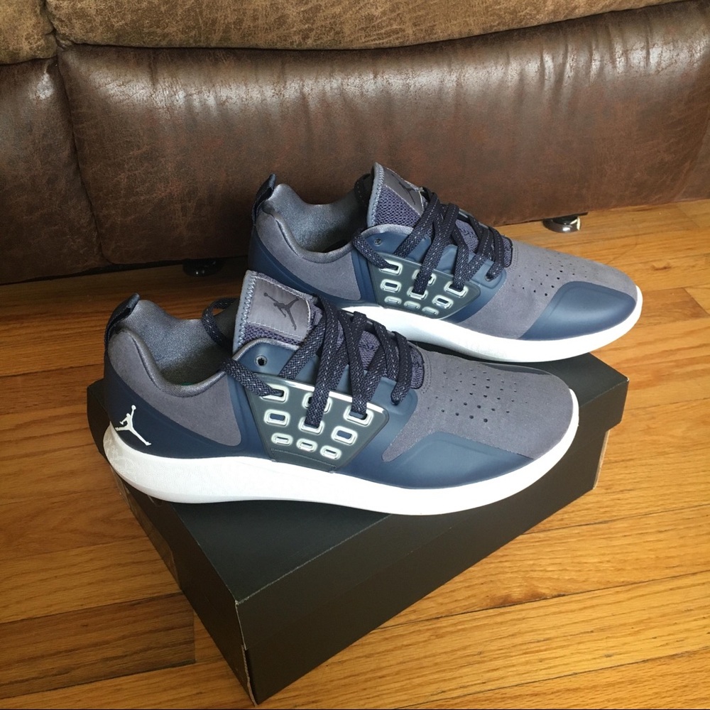 BRAND NEW Jordan grind blue/grey